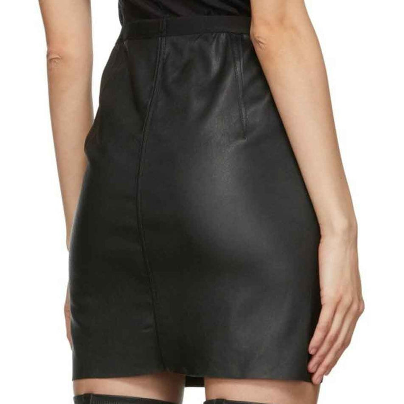 Black Leather Mini Skirt with Side Slit – Bold & Sexy Look