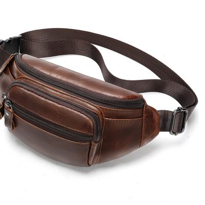 Vintage Voyager Leather Waist Bag – Retro Style for Modern Explorers