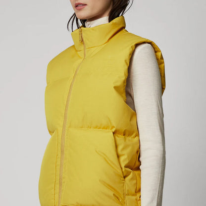Sleeveless yellow jacket