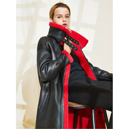 Women’s Leather Coat With Fur Collar