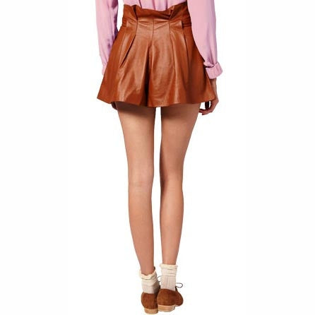 Women’s Camel Belted Leather Shorts – Genuine & Chic